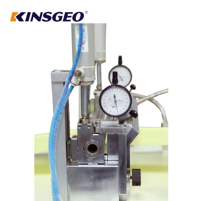 Laboratoire de moteur électrique et de pompe utilise une machine de stratification à revêtement à chaud en fusion continue avec emballage en bois